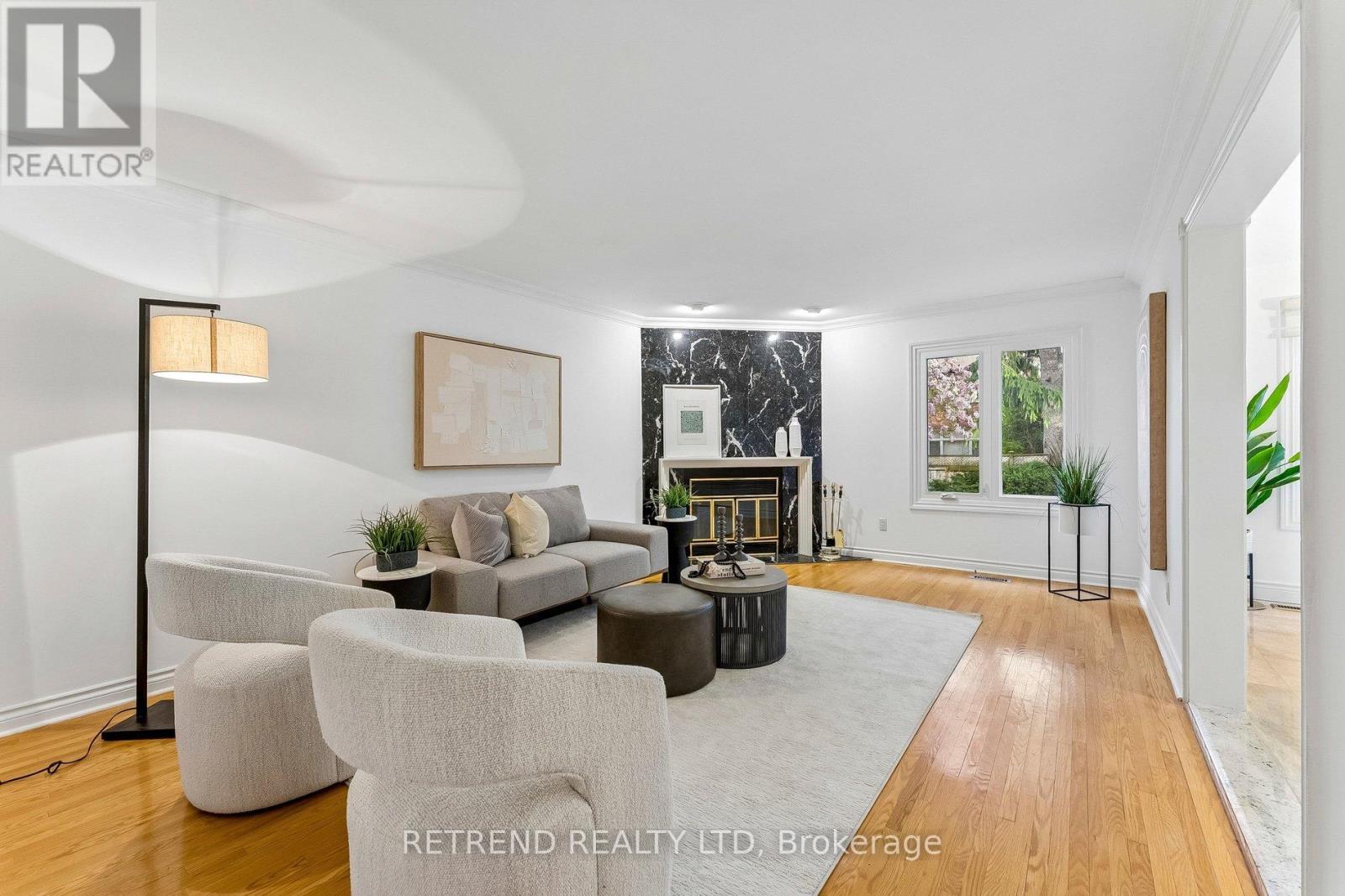 111 Hillcrest Avenue, Toronto, Ontario  M2N 3N8 - Photo 7 - C13109162