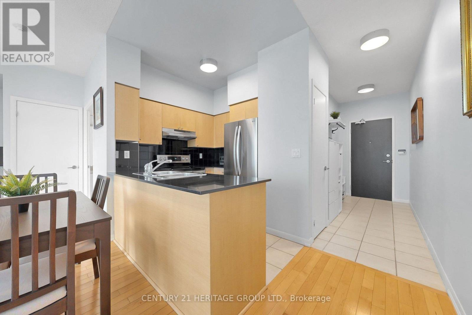 2713 - 231 Fort York Boulevard, Toronto, Ontario  M5V 1B2 - Photo 13 - C13109190