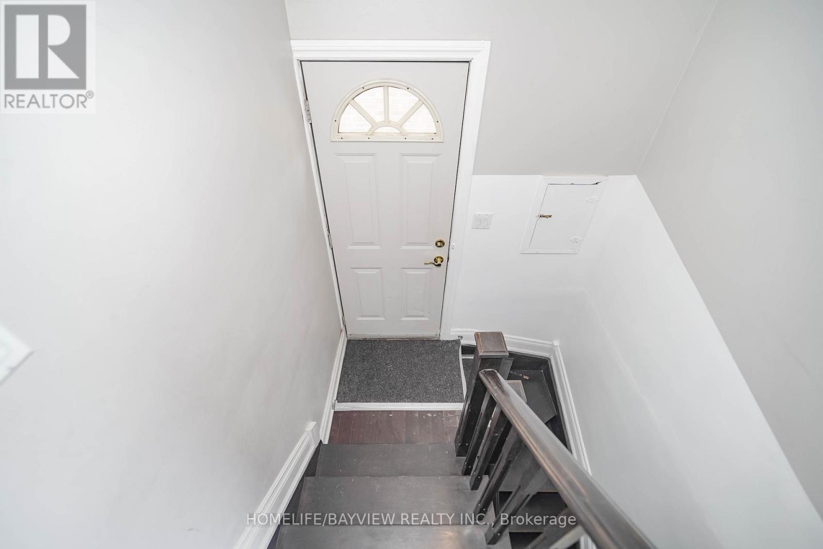 14 Easton Road, Toronto, Ontario  M2N 2L3 - Photo 32 - C13109220