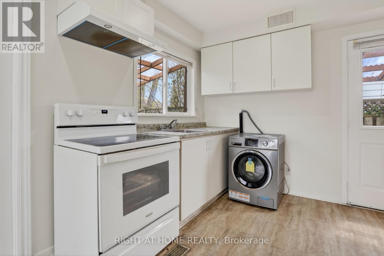 117 Rands Road, Ajax, Ontario  L1S 3H7 - Photo 33 - E13109172