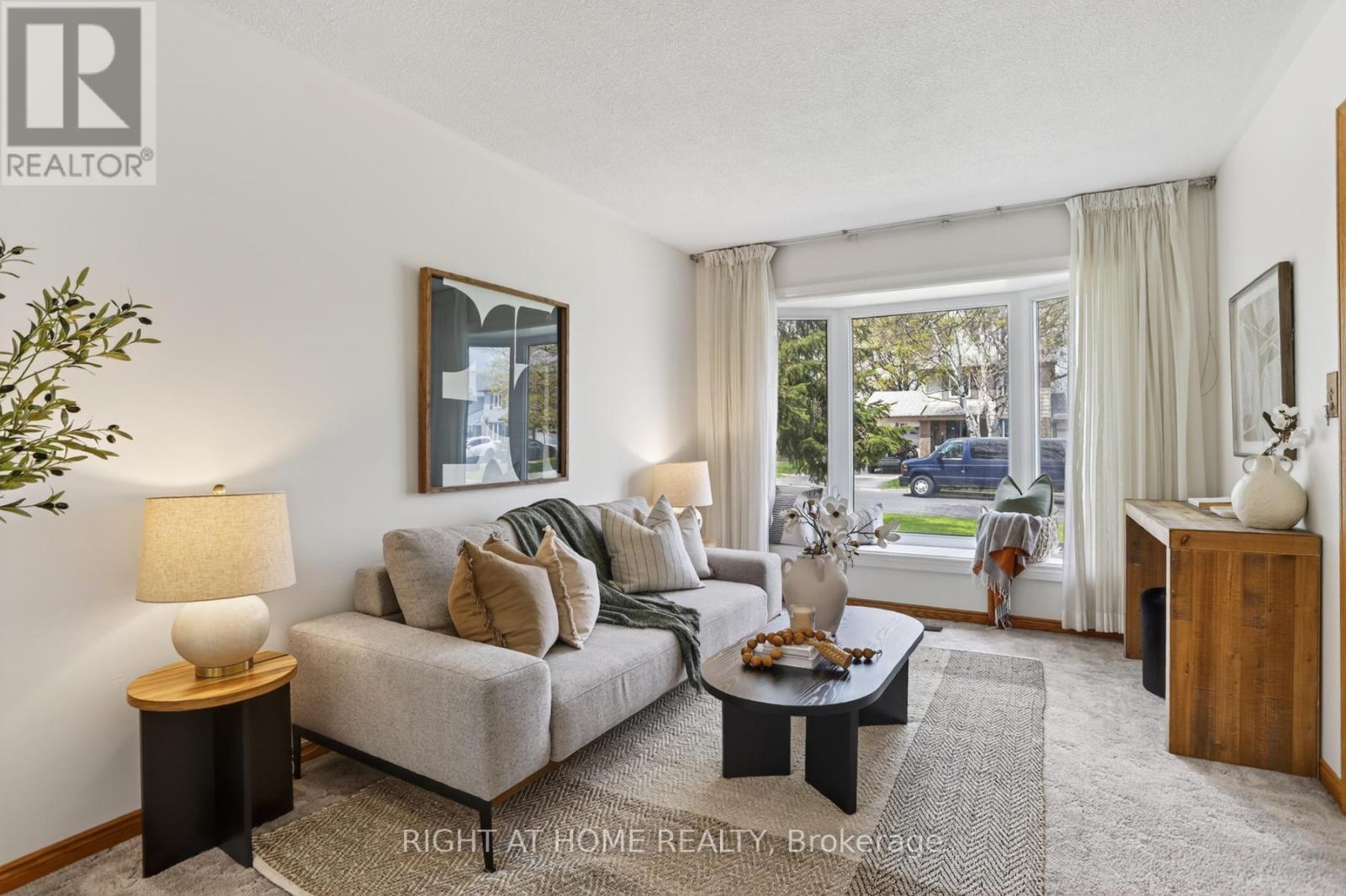 117 Rands Road, Ajax, Ontario  L1S 3H7 - Photo 6 - E13109172