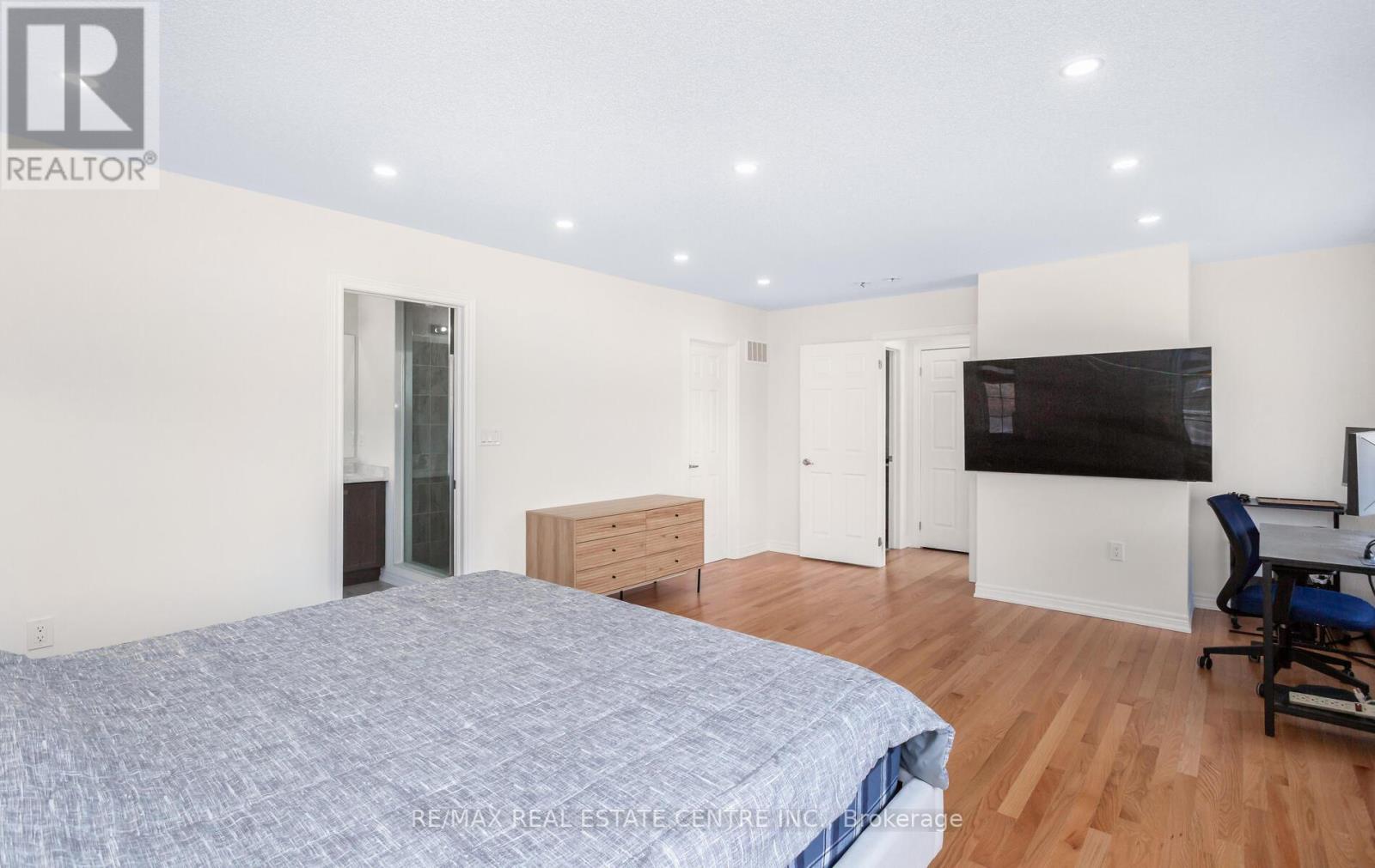 988 Grosbeak Trail, Pickering, Ontario  L1X 0P6 - Photo 39 - E13109180