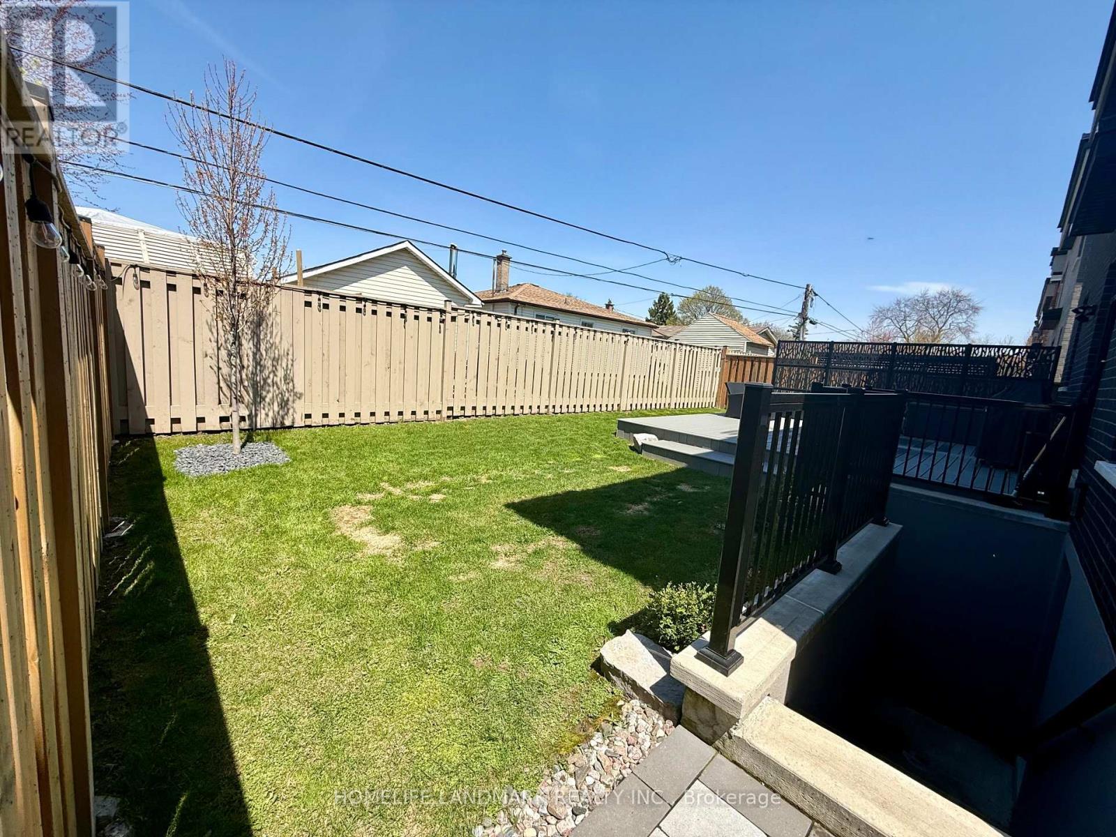 1330 Gull Crossing, Pickering, Ontario  L1W 0B7 - Photo 45 - E13109214