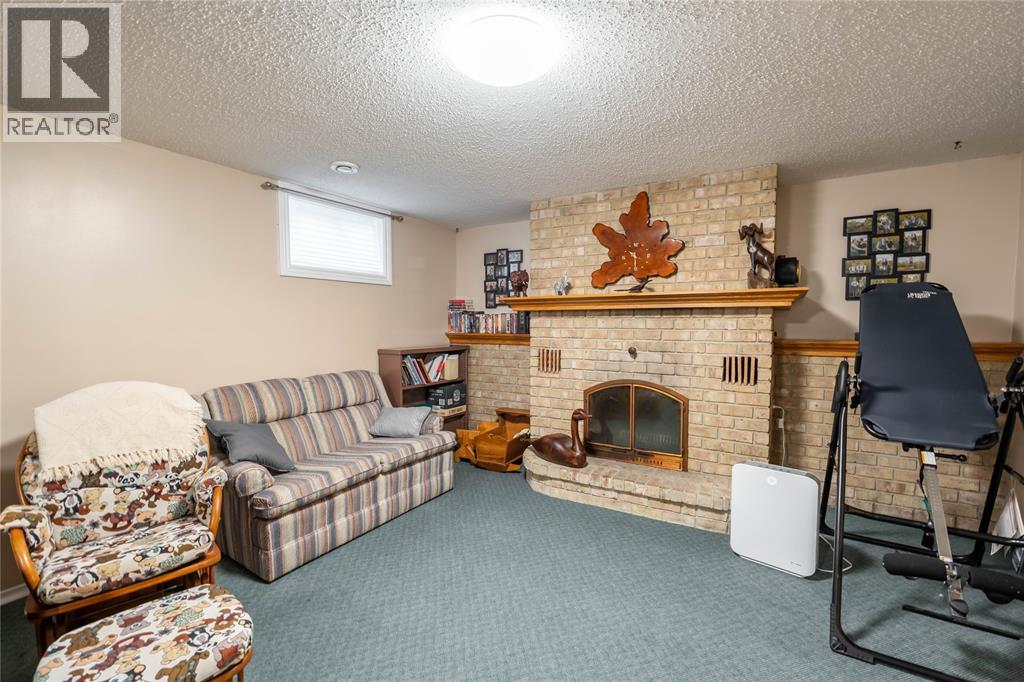 4076 Maple Street, Petrolia, Ontario  N0N 1R0 - Photo 21 - 26010633