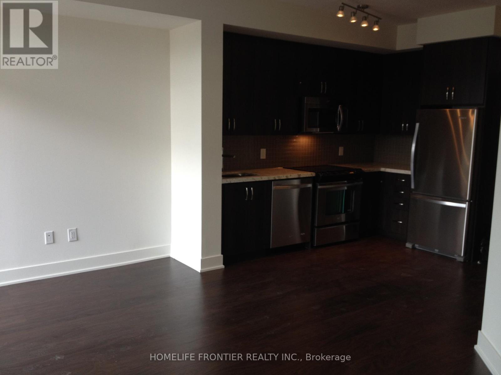 422 - 7608 Yonge Street, Vaughan, Ontario  L4J 0J5 - Photo 5 - N13109192