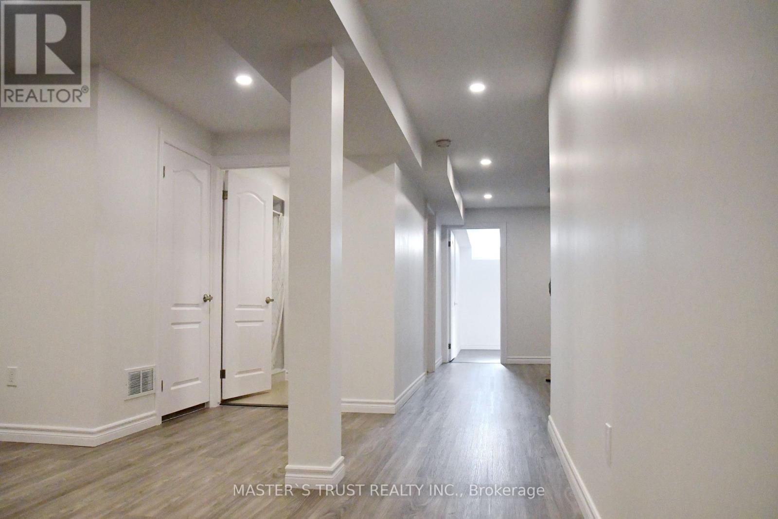 73 Bernbridge Road, Markham, Ontario  L6B 0S6 - Photo 3 - N13109260