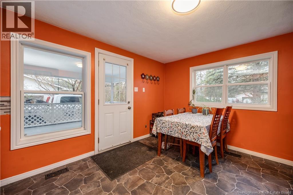 16 Dawn Street, Salisbury, New Brunswick  E4J 2B2 - Photo 3 - NB138594