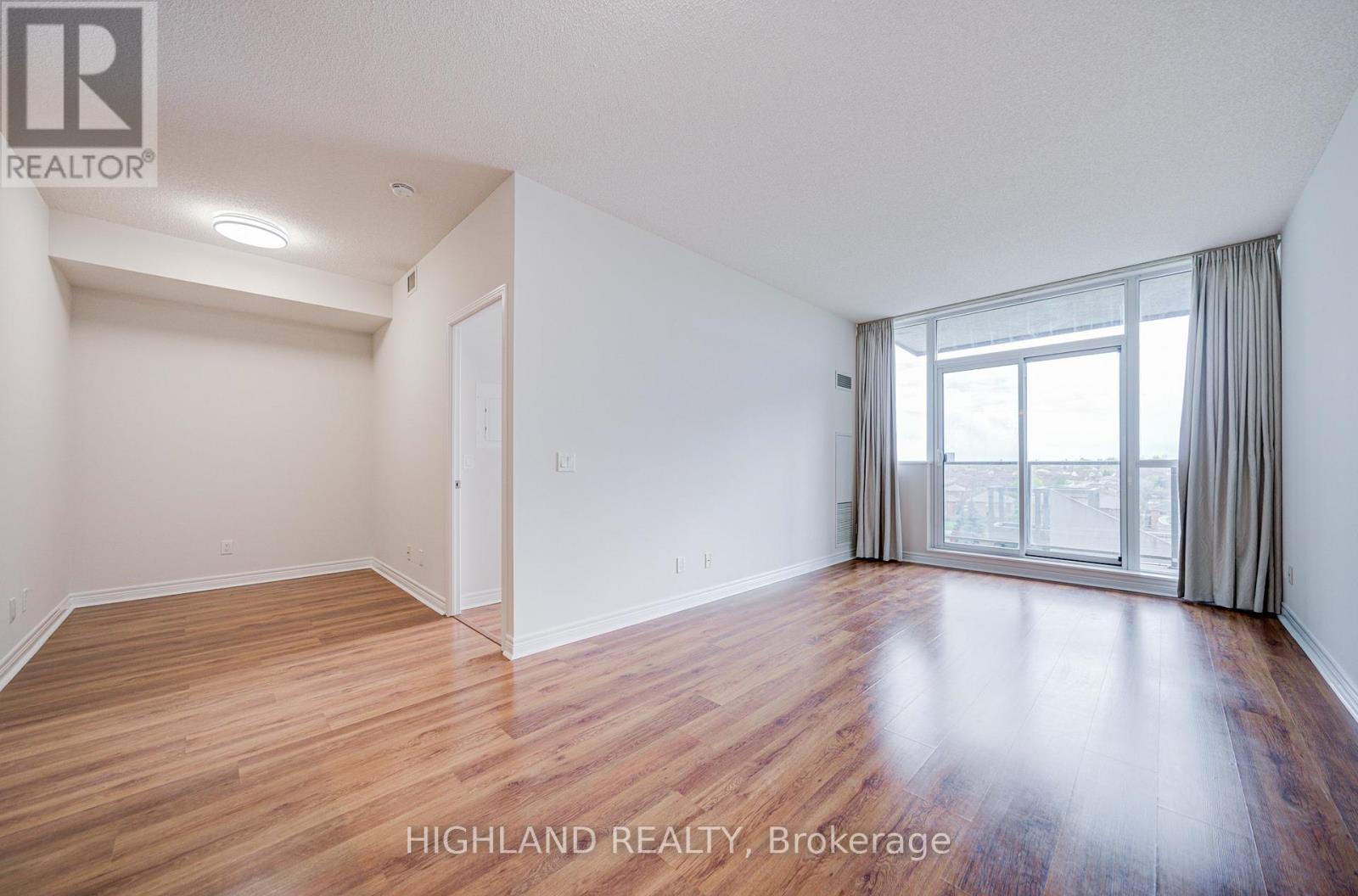 608 - 339 Rathburn Road W, Mississauga, Ontario  L5B 0K6 - Photo 11 - W13109174