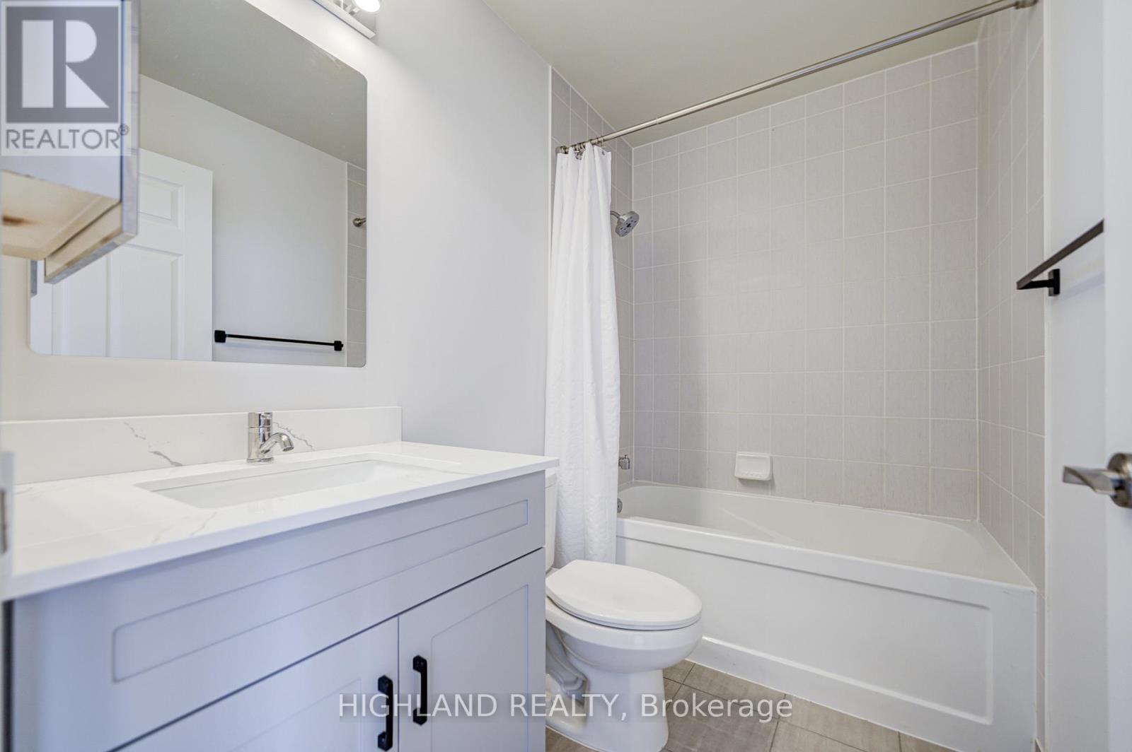 608 - 339 Rathburn Road W, Mississauga, Ontario  L5B 0K6 - Photo 12 - W13109174