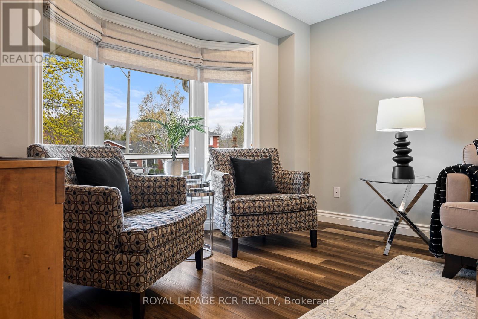 240 Oakwood Crescent, Orangeville, Ontario  L9W 4M9 - Photo 4 - W13109194