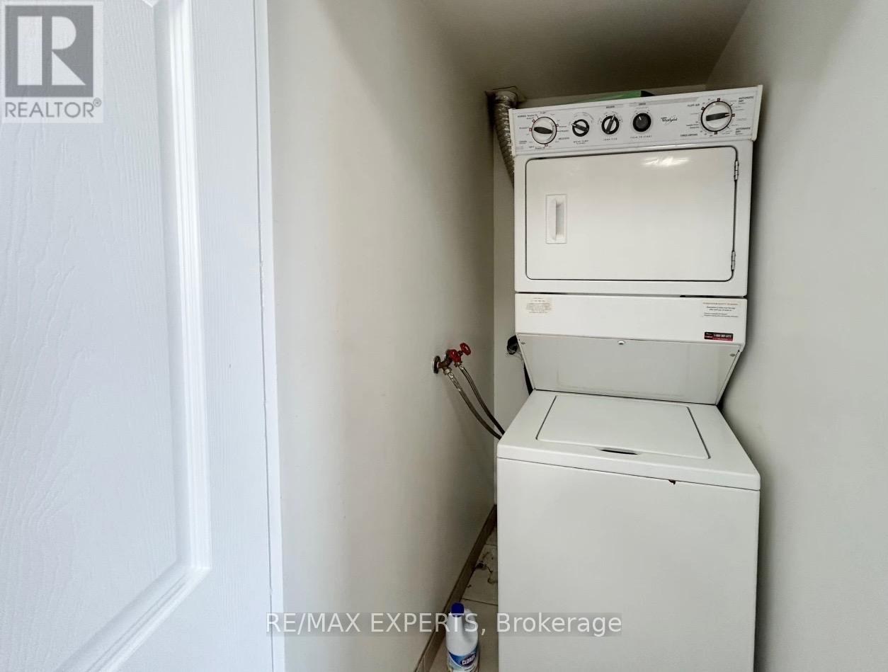 1425 - 700 Humberwood Boulevard, Toronto, Ontario  M9W 7J4 - Photo 8 - W13109244