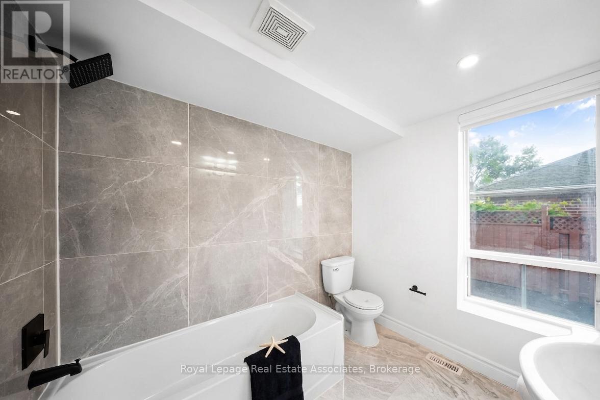 665 Kipling Avenue, Toronto, Ontario  M8Z 5G2 - Photo 16 - W13109256