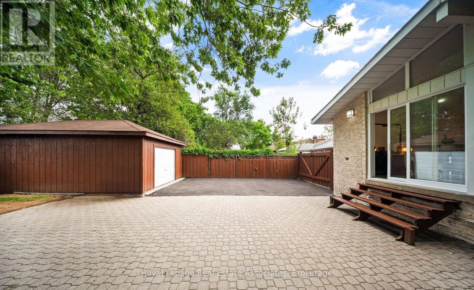 665 Kipling Avenue, Toronto, Ontario  M8Z 5G2 - Photo 22 - W13109256