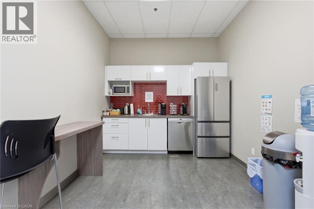 245 Wyecroft Road Unit# 4, Oakville, Ontario  L6K 3Y6 - Photo 11 - 40828287