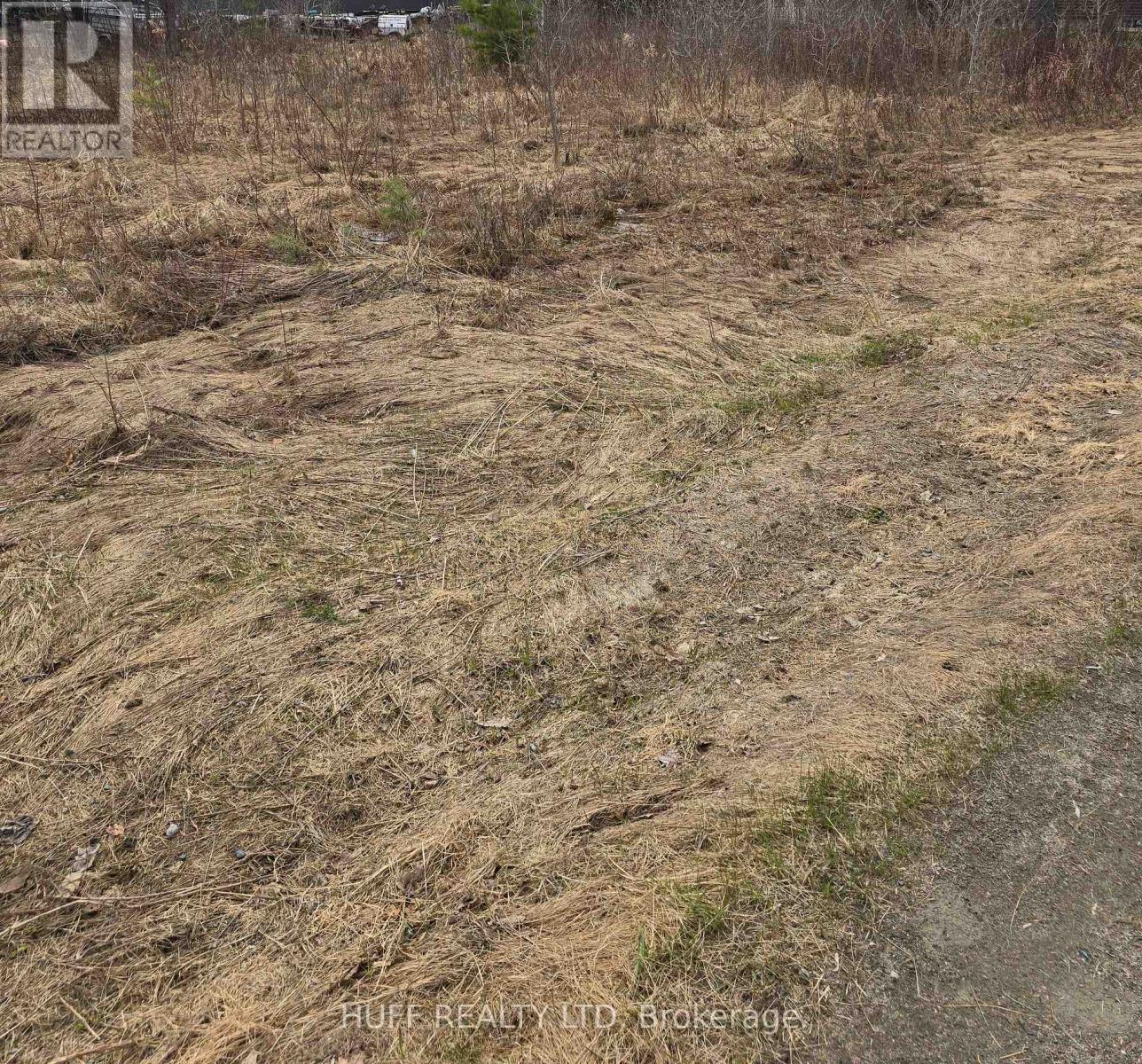 Pt South 1/2 Lot 11 Con 5 Tenth Avenue, Englehart, Ontario  P0J 1H0 - Photo 2 - T13109356