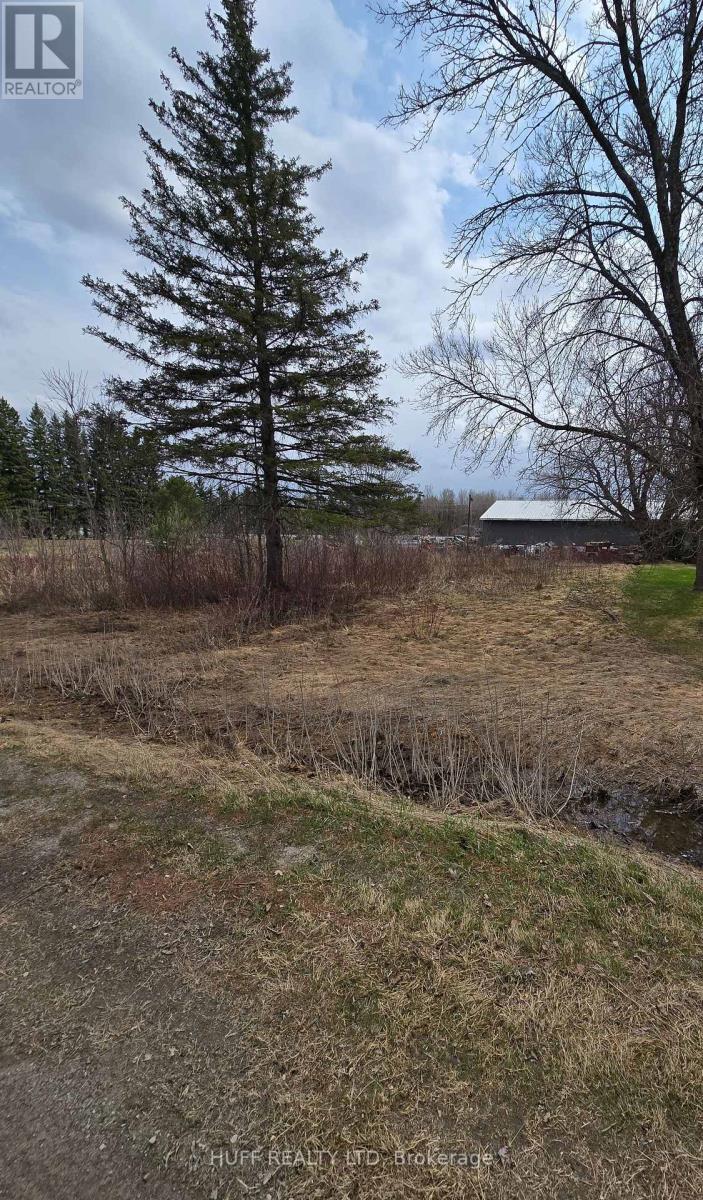 Pt South 1/2 Lot 11 Con 5 Tenth Avenue, Englehart, Ontario  P0J 1H0 - Photo 5 - T13109356