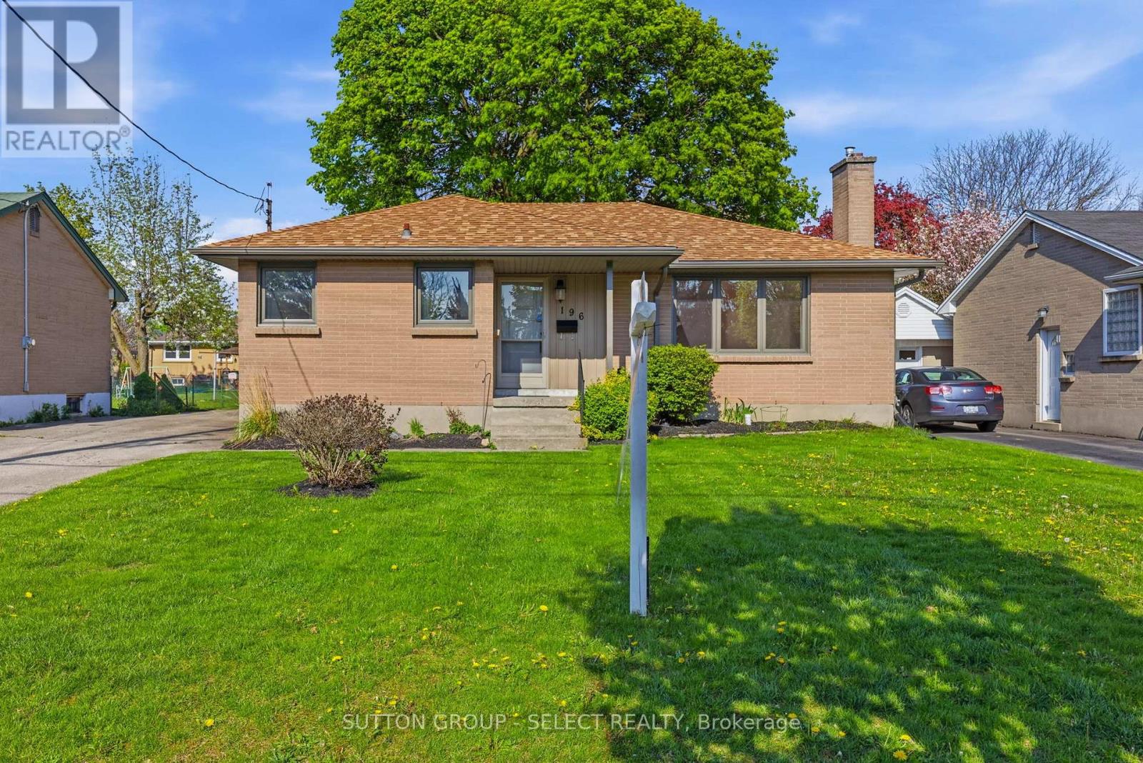196 Dawn Drive, London East, Ontario  N5W 4X1 - Photo 2 - X13109328