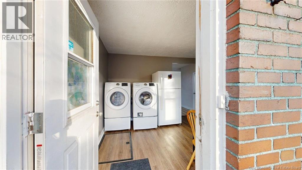 235 Gilbert Street, Saint John, New Brunswick  E2K 4E4 - Photo 2 - NB139020