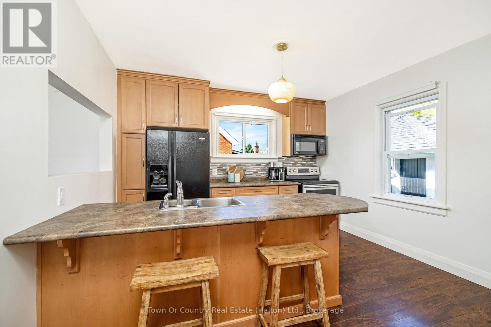 632 Waterloo Street S, Cambridge, Ontario  N3H 1P5 - Photo 9 - X13109354