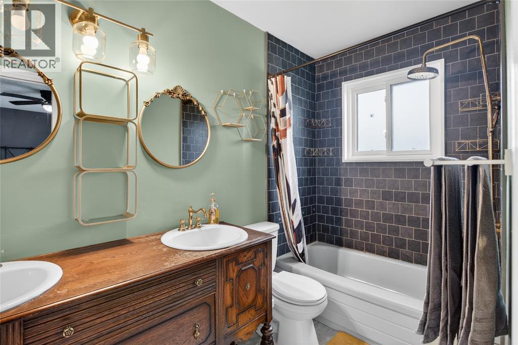 1582 Karen Court, St Clair, Ontario  N0N 1H0 - Photo 16 - 26006352
