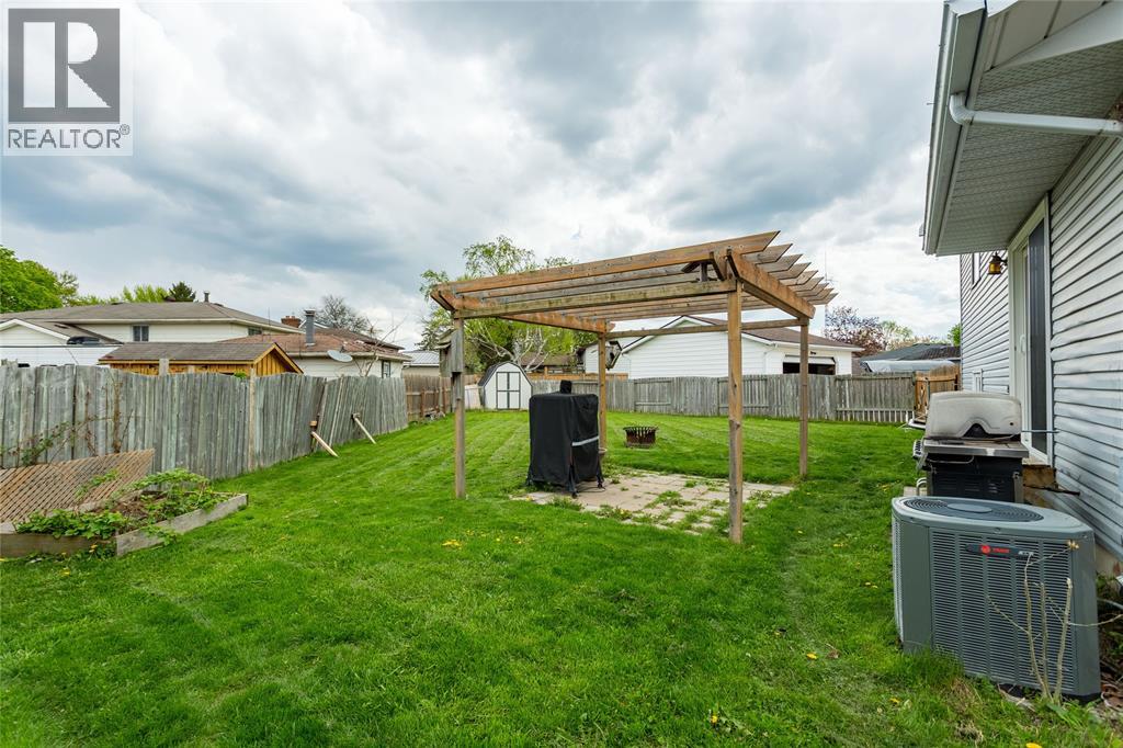 1582 Karen Court, St Clair, Ontario  N0N 1H0 - Photo 37 - 26006352