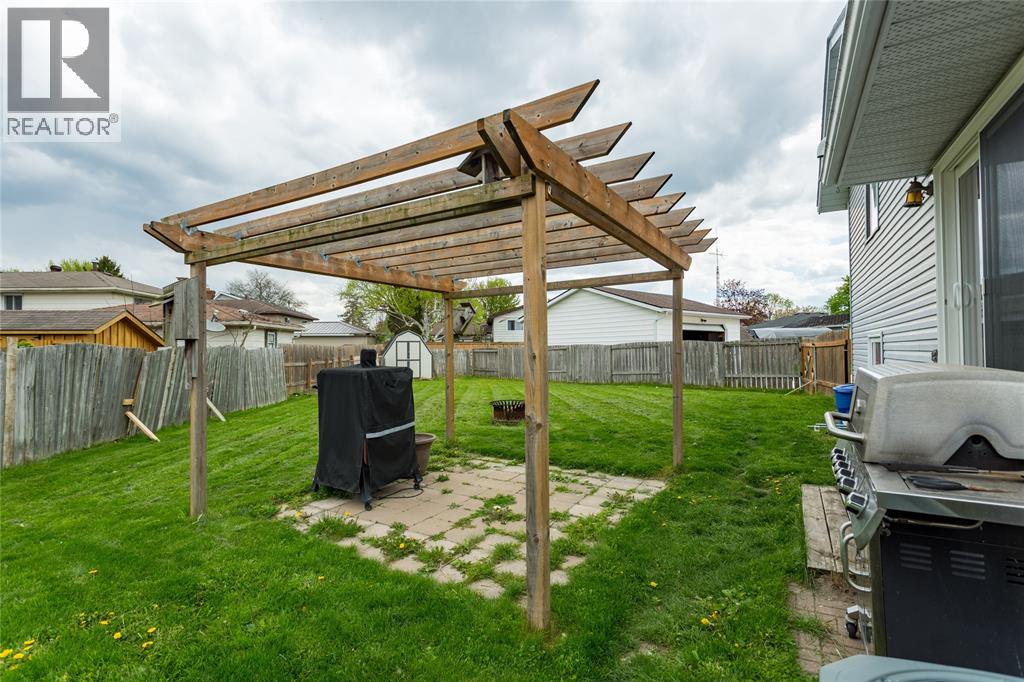 1582 Karen Court, St Clair, Ontario  N0N 1H0 - Photo 38 - 26006352