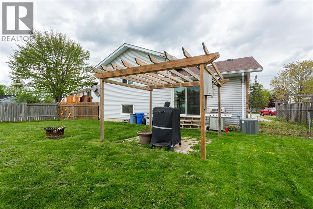 1582 Karen Court, St Clair, Ontario  N0N 1H0 - Photo 39 - 26006352