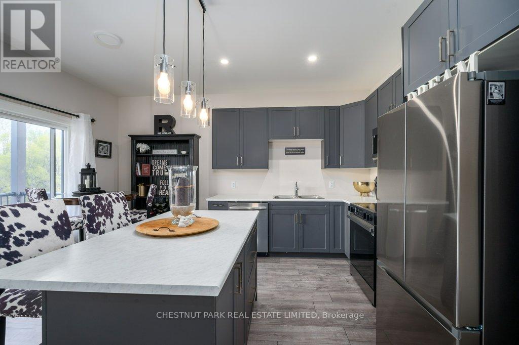 87 Buchanan Avenue, Prince Edward County, Ontario  K0K 2T0 - Photo 12 - X13109292