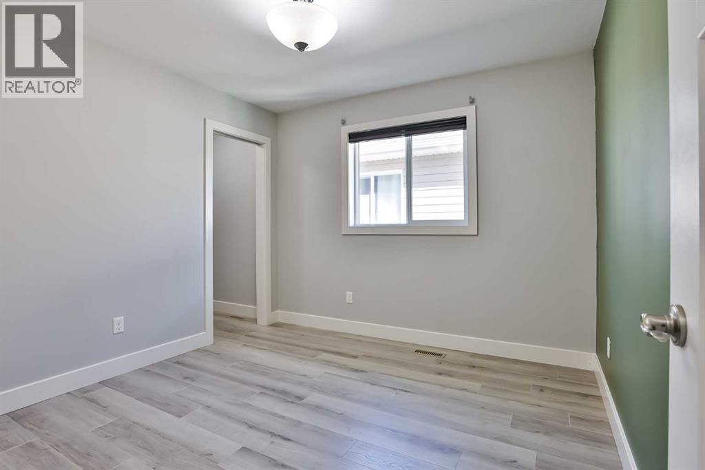 522 Moonlight Lane W, Lethbridge, Alberta  T1J 5K1 - Photo 16 - A2307472