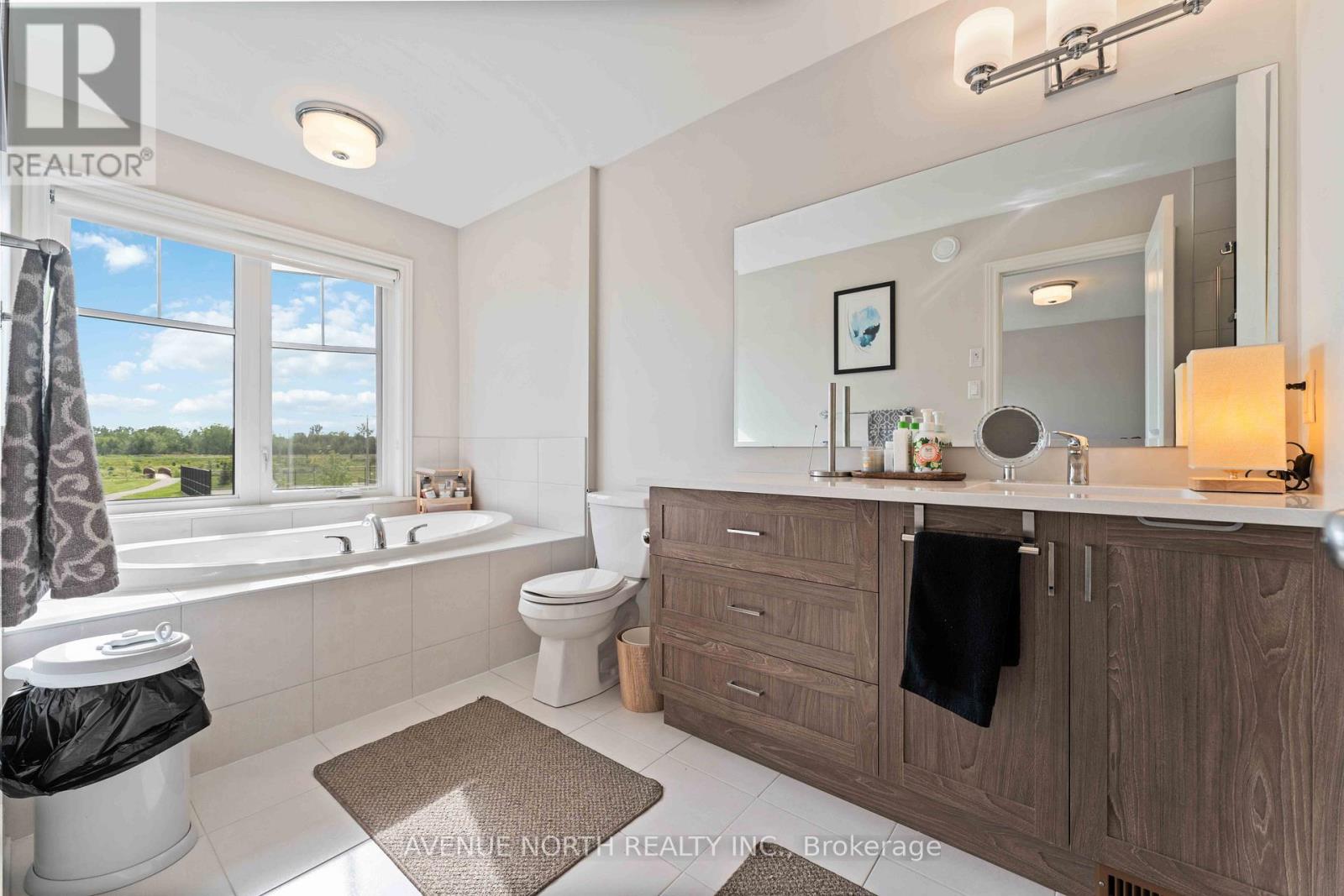 4009 Kelly Farm Drive, Ottawa, Ontario  K1T 0R6 - Photo 13 - X13109352