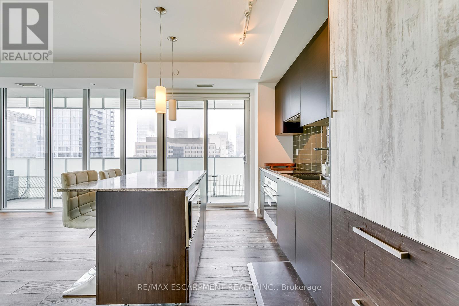 2504 - 200 Bloor Street W, Toronto, Ontario  M5S 1T8 - Photo 14 - C13109326