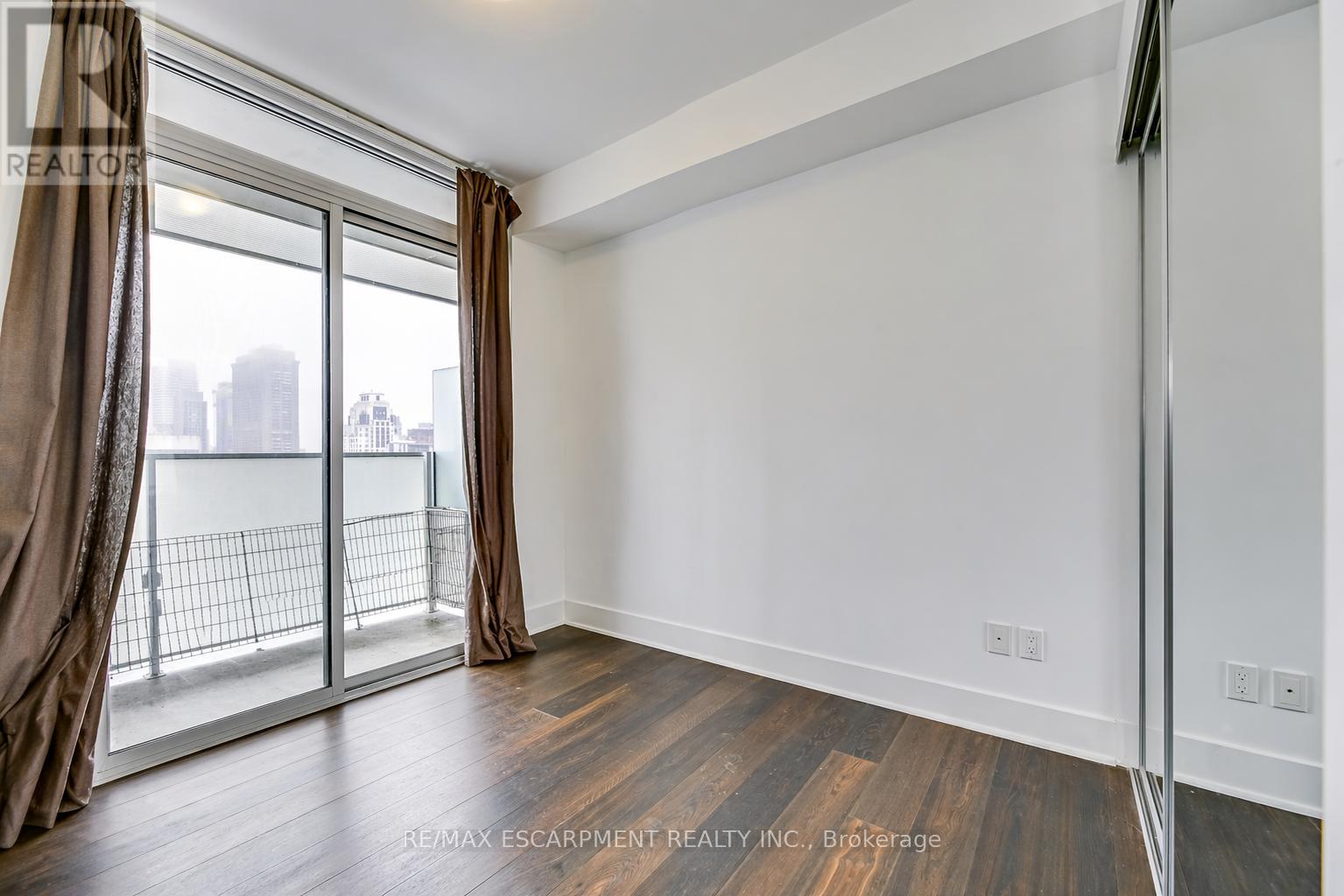 2504 - 200 Bloor Street W, Toronto, Ontario  M5S 1T8 - Photo 27 - C13109326