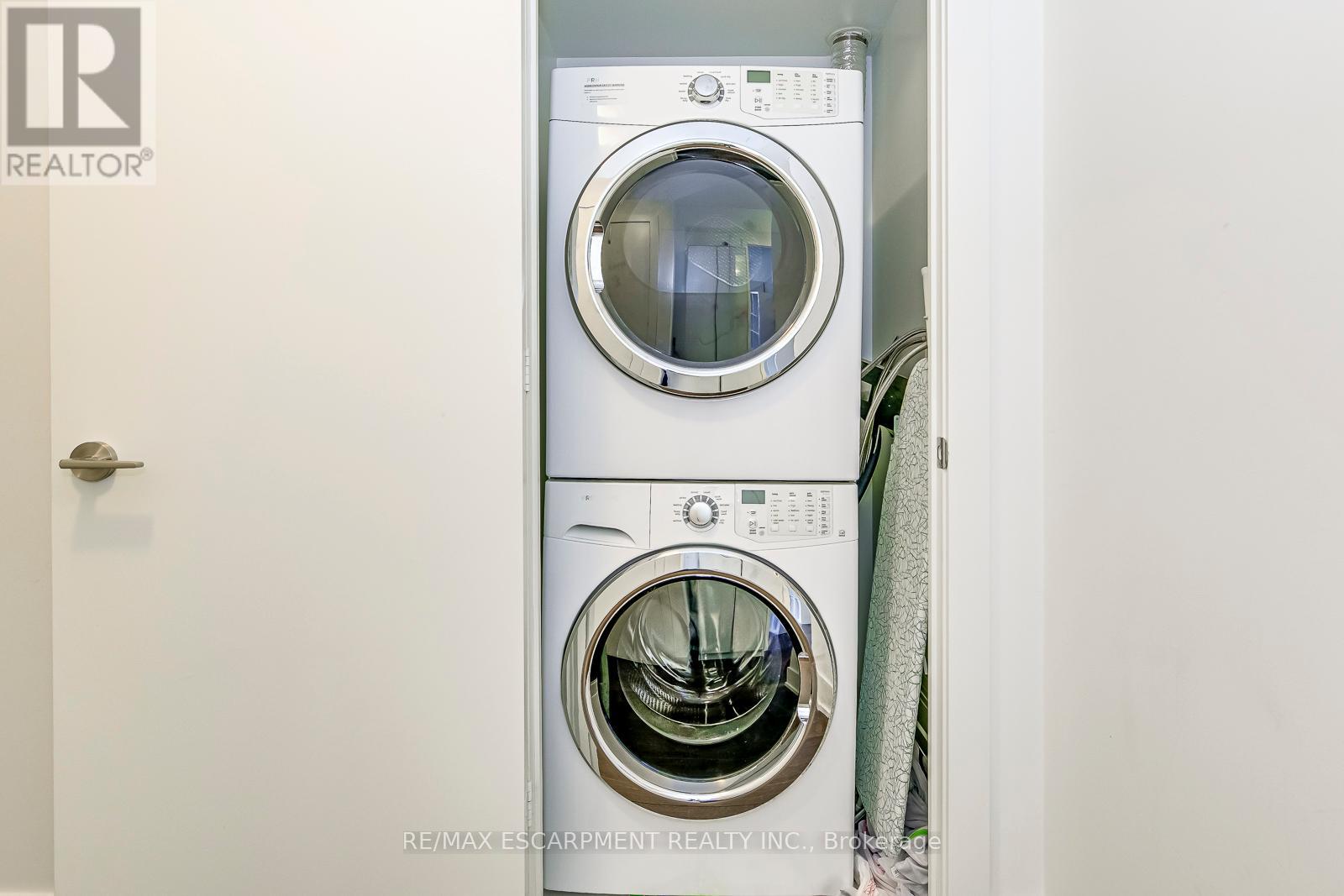 2504 - 200 Bloor Street W, Toronto, Ontario  M5S 1T8 - Photo 29 - C13109326