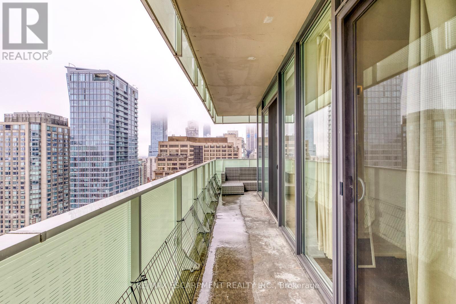 2504 - 200 Bloor Street W, Toronto, Ontario  M5S 1T8 - Photo 30 - C13109326