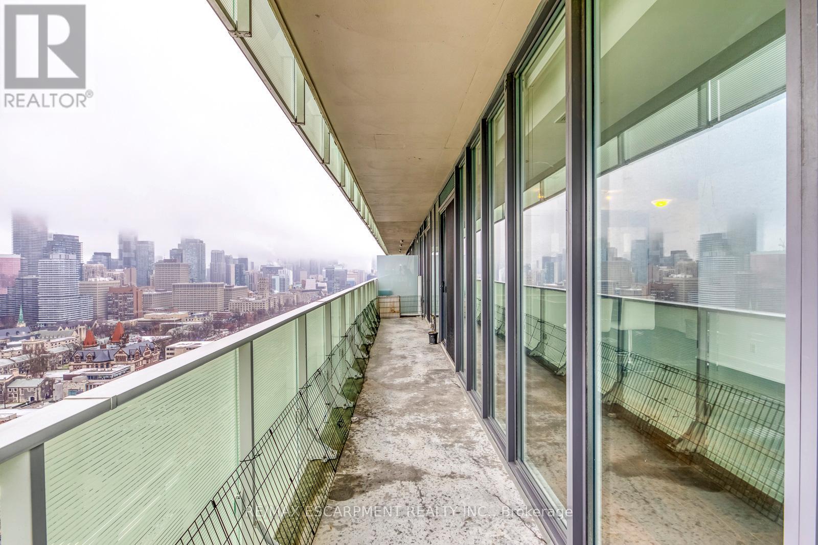 2504 - 200 Bloor Street W, Toronto, Ontario  M5S 1T8 - Photo 32 - C13109326