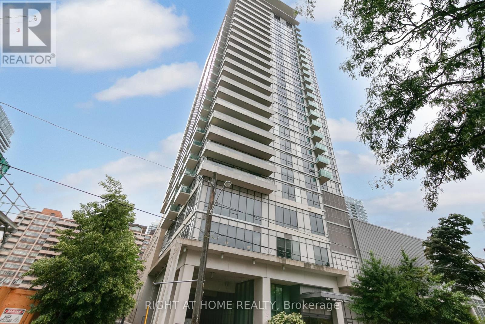 505 - 25 BROADWAY AVENUE, Toronto, Ontario
