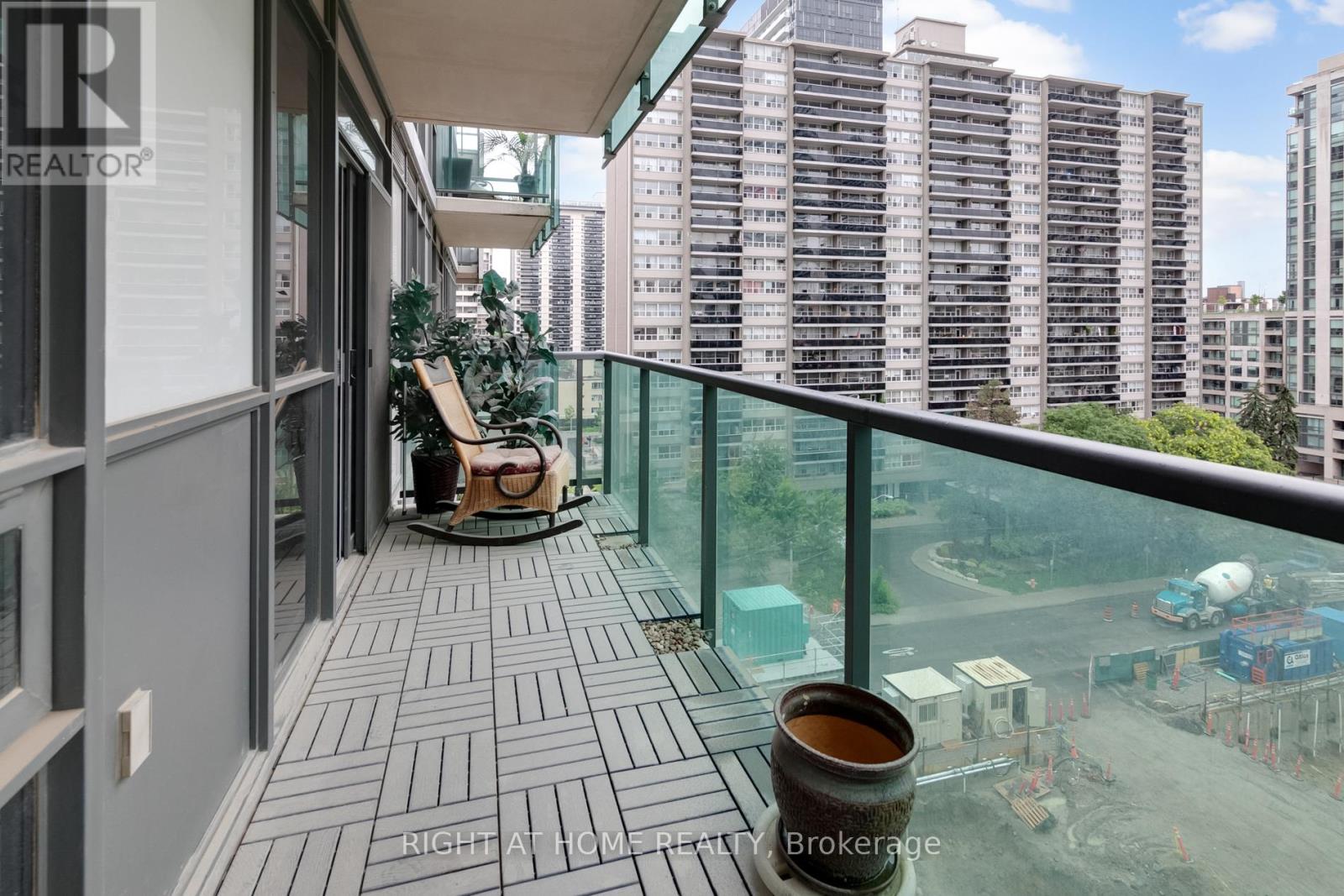 505 - 25 Broadway Avenue, Toronto, Ontario  M4P 1T7 - Photo 24 - C13109358