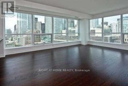 1607 - 1 Scott Street, Toronto, Ontario  M5E 1A1 - Photo 7 - C13109362
