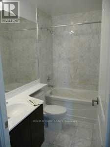 1607 - 1 Scott Street, Toronto, Ontario  M5E 1A1 - Photo 9 - C13109362