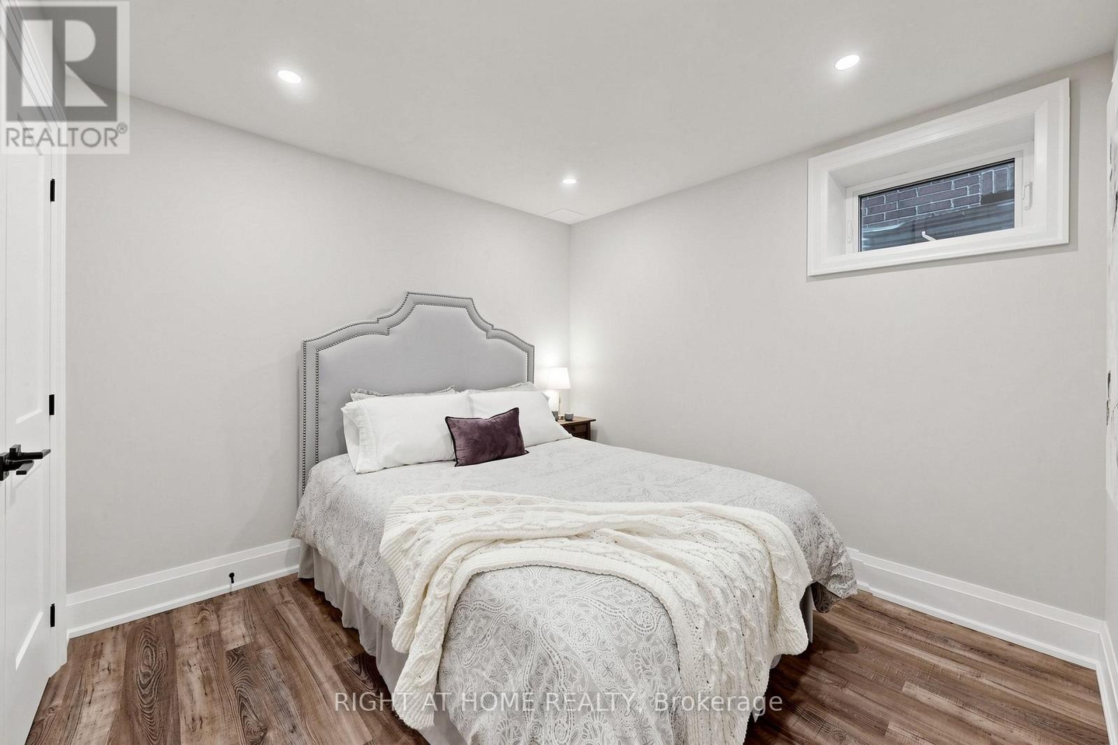 1304 Kilmaurs Avenue, Oshawa, Ontario  L1K 2A3 - Photo 30 - E13109316