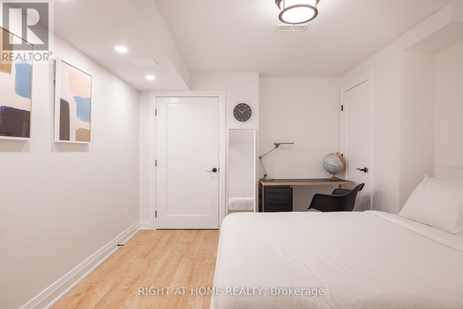 5 Chant Crescent, Ajax, Ontario  L1T 0M6 - Photo 14 - E13109342