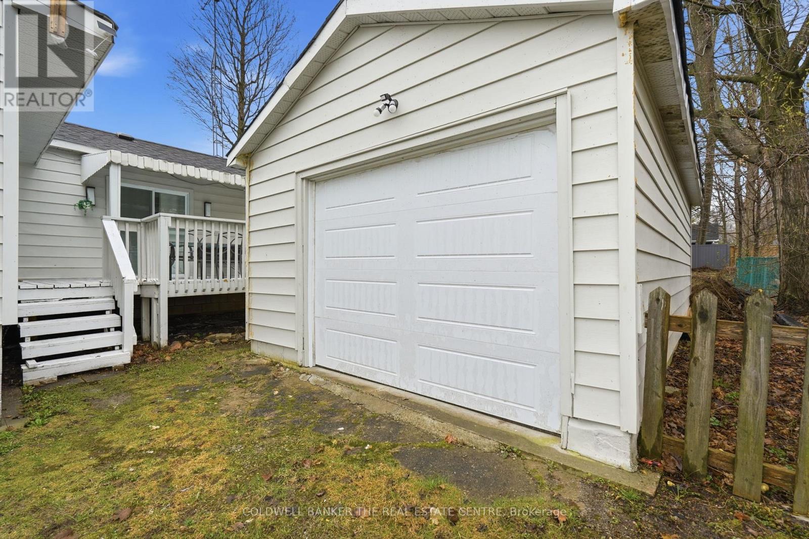 749 Innisfil Beach Road, Innisfil, Ontario  L9S 4E4 - Photo 22 - N13109312
