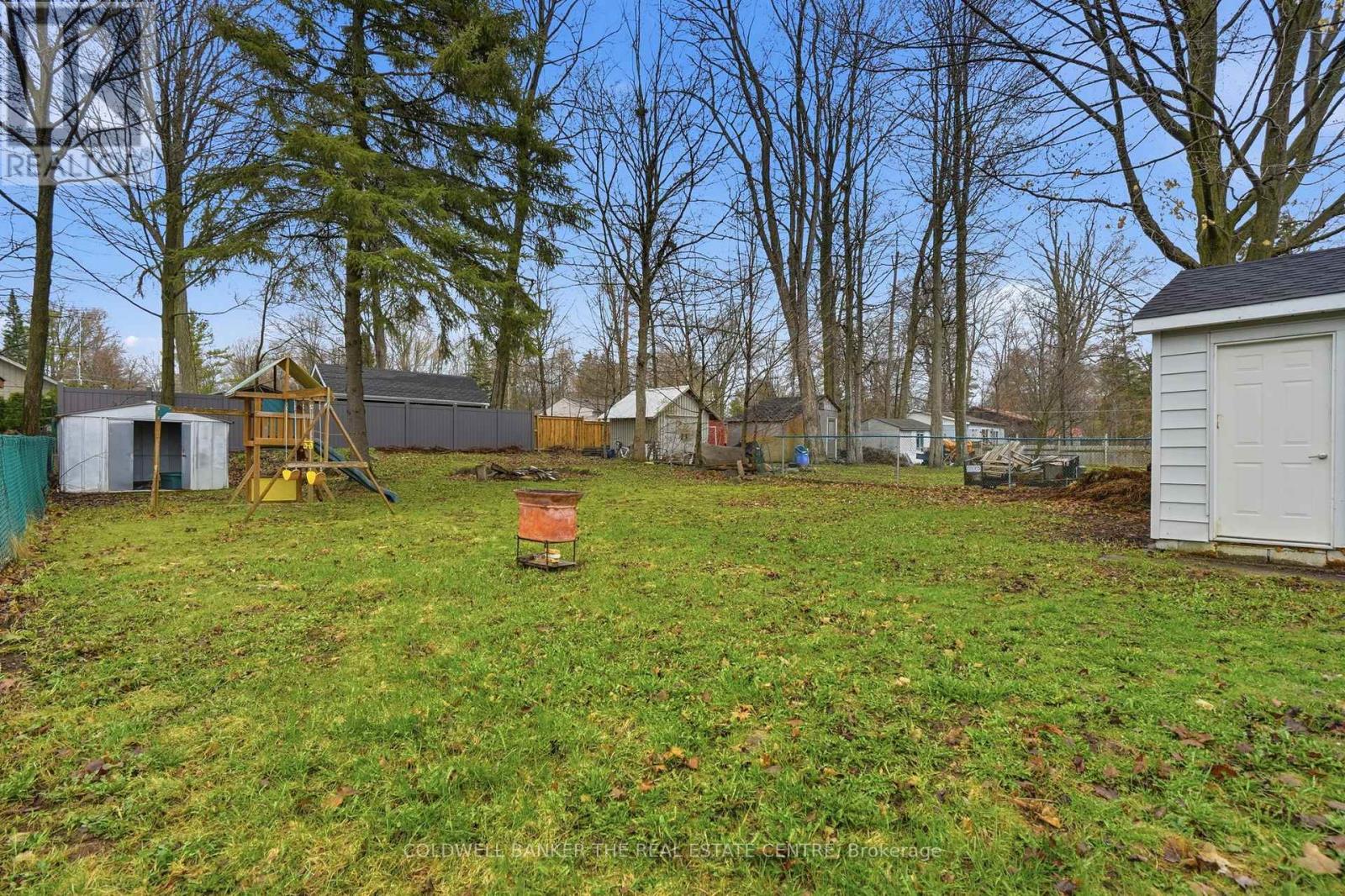 749 Innisfil Beach Road, Innisfil, Ontario  L9S 4E4 - Photo 24 - N13109312
