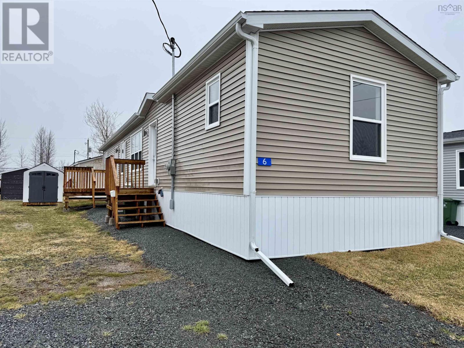 6 Christopher Avenue, Mount Uniacke, Nova Scotia  B0N 1Z0 - Photo 1 - 202600126