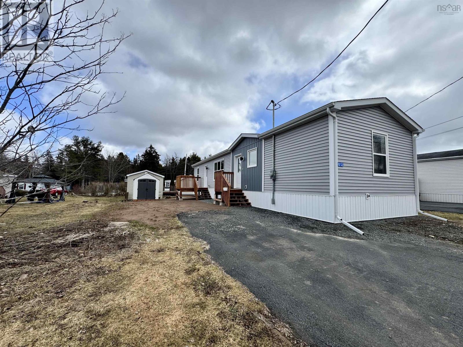 812 Duggan Drive, Beaver Bank, Nova Scotia  B4E 1L5 - Photo 2 - 202602064