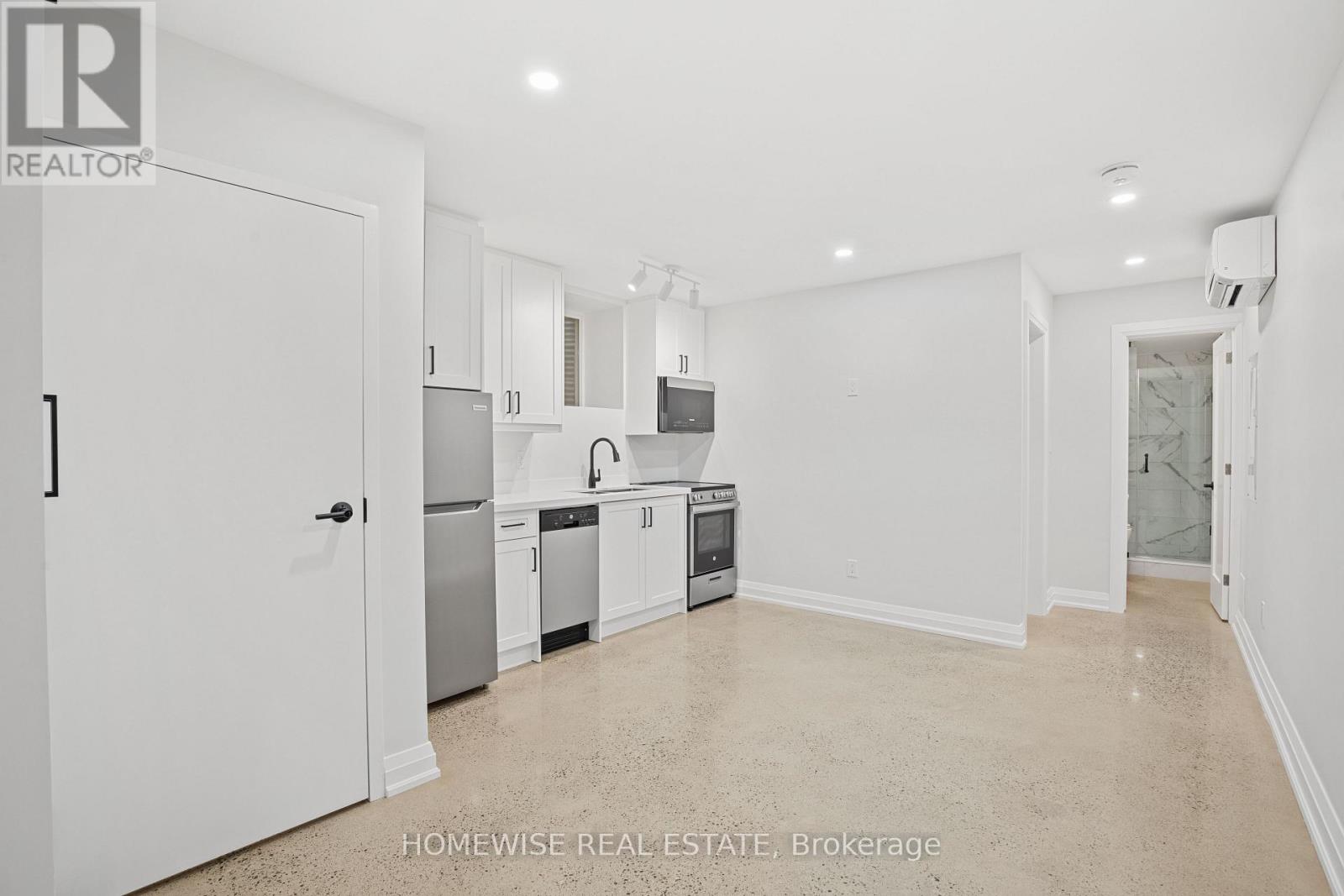 5 - 2563 Dundas Street W, Toronto, Ontario  M6P 1X6 - Photo 5 - W13109348
