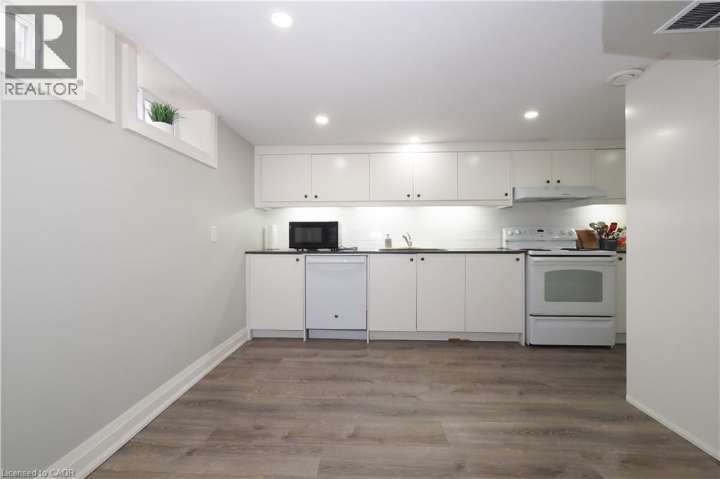 196 Vermont Street Unit# Lower, Waterloo, Ontario  N2J 2M8 - Photo 12 - 40828919
