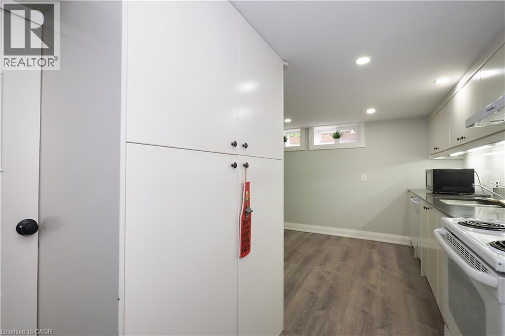 196 Vermont Street Unit# Lower, Waterloo, Ontario  N2J 2M8 - Photo 16 - 40828919