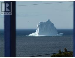 4 Green Cove Road