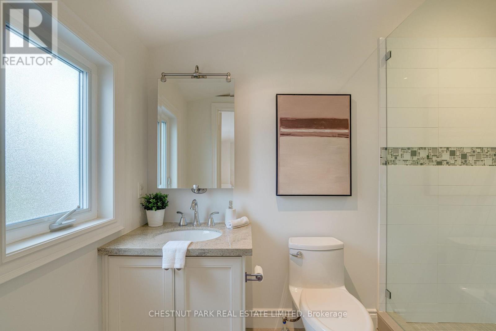 53 Gormley Avenue, Toronto, Ontario  M4V 1Y9 - Photo 23 - C13101638
